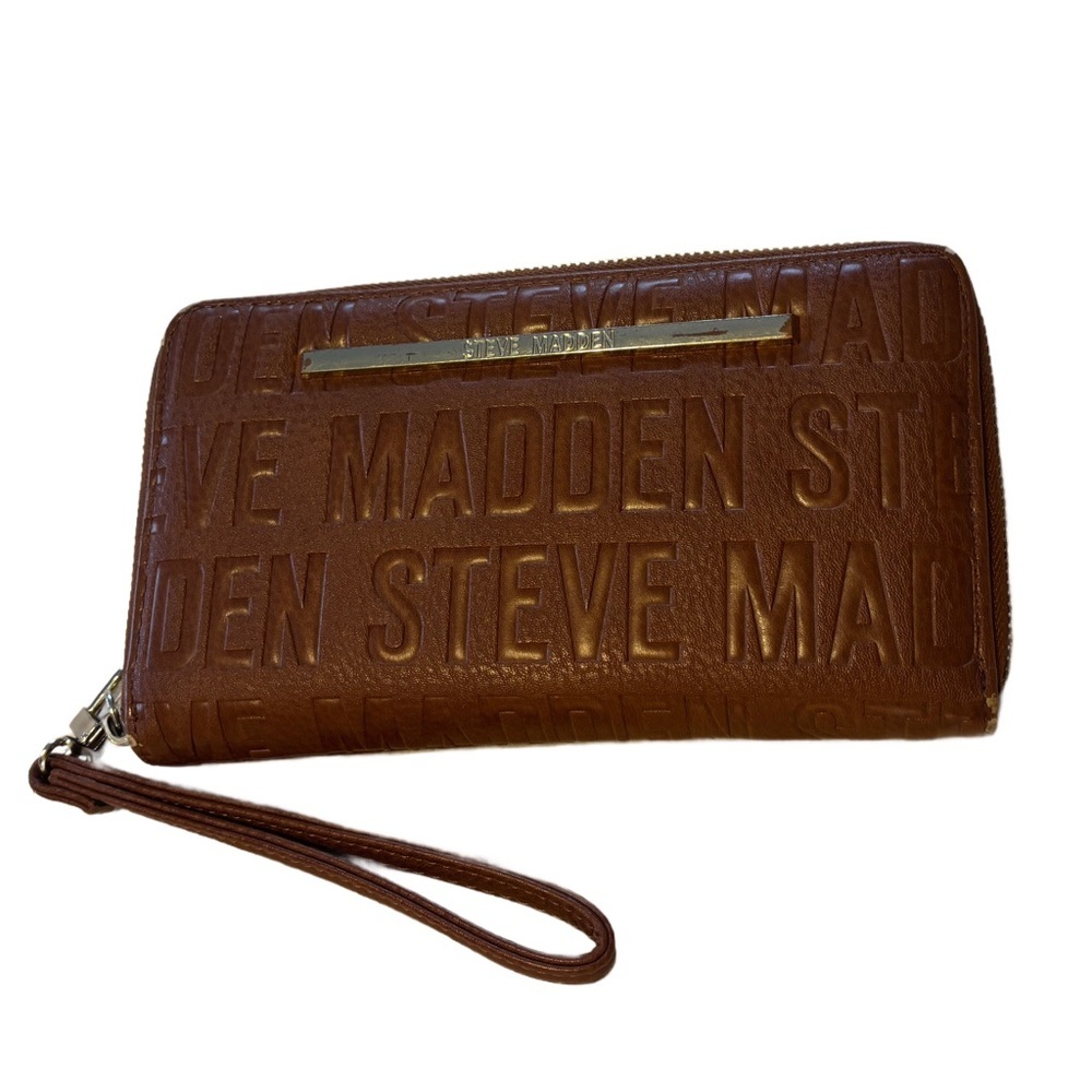 SUPER CUTE STEVE MADDEN WOMEN'S ZIP AROUND TRI FOLD WALLET WRISTLET COGNAC
